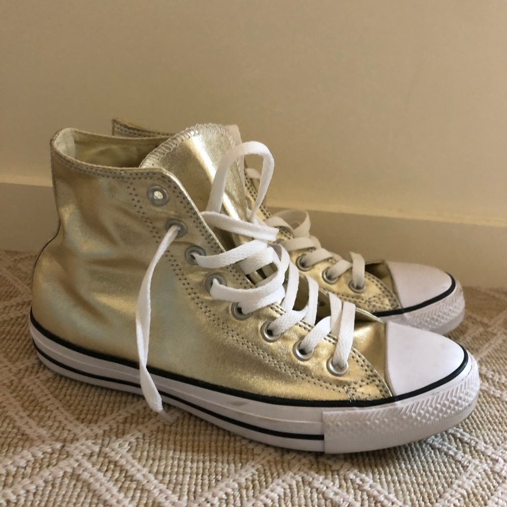 Gold Converse